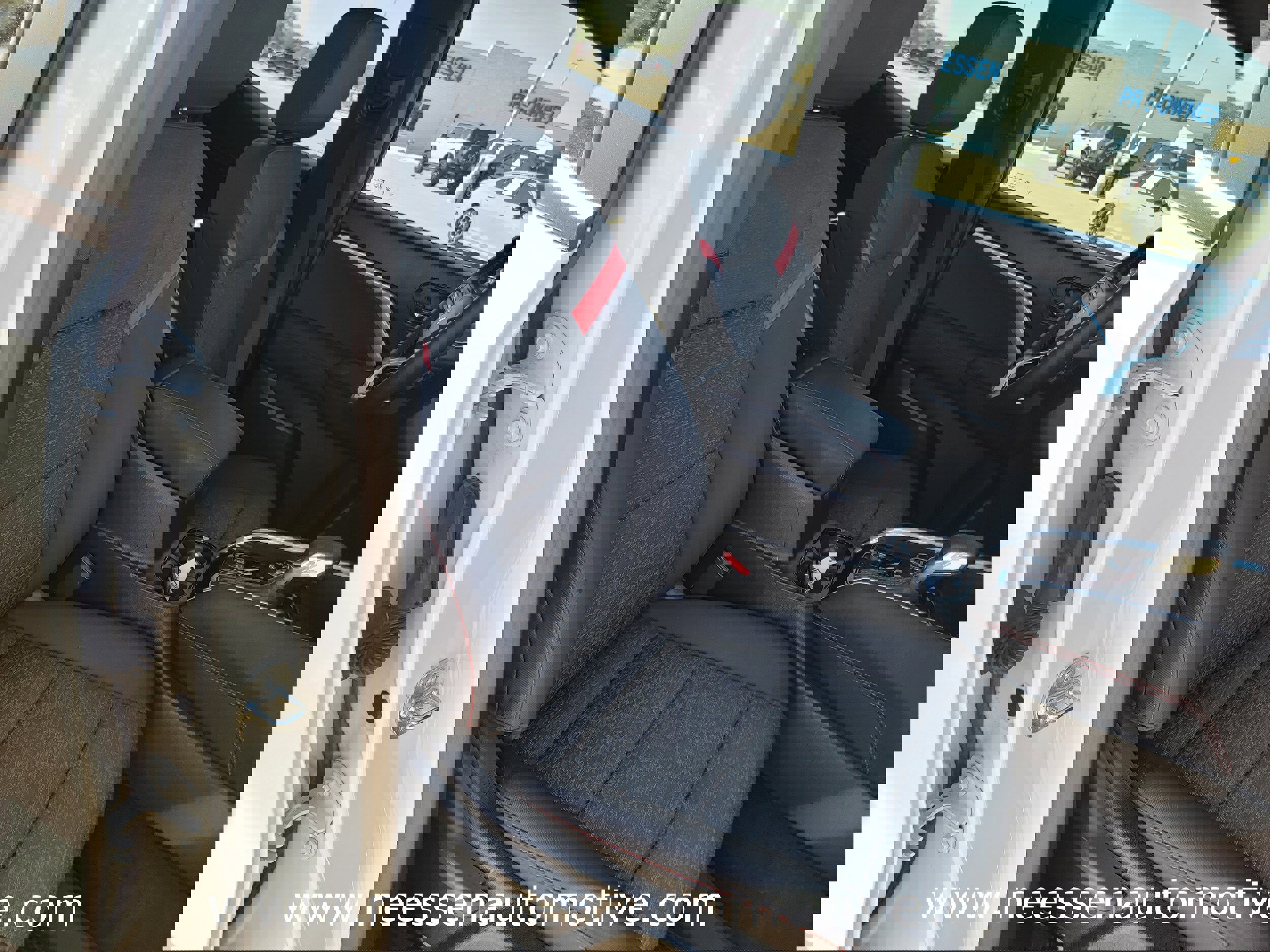 Used 2024 Chevrolet Colorado Z71 w/ Z71 Convenience Package 2 image 12