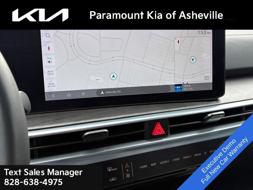 Used 2025 Kia Sorento SX image 9