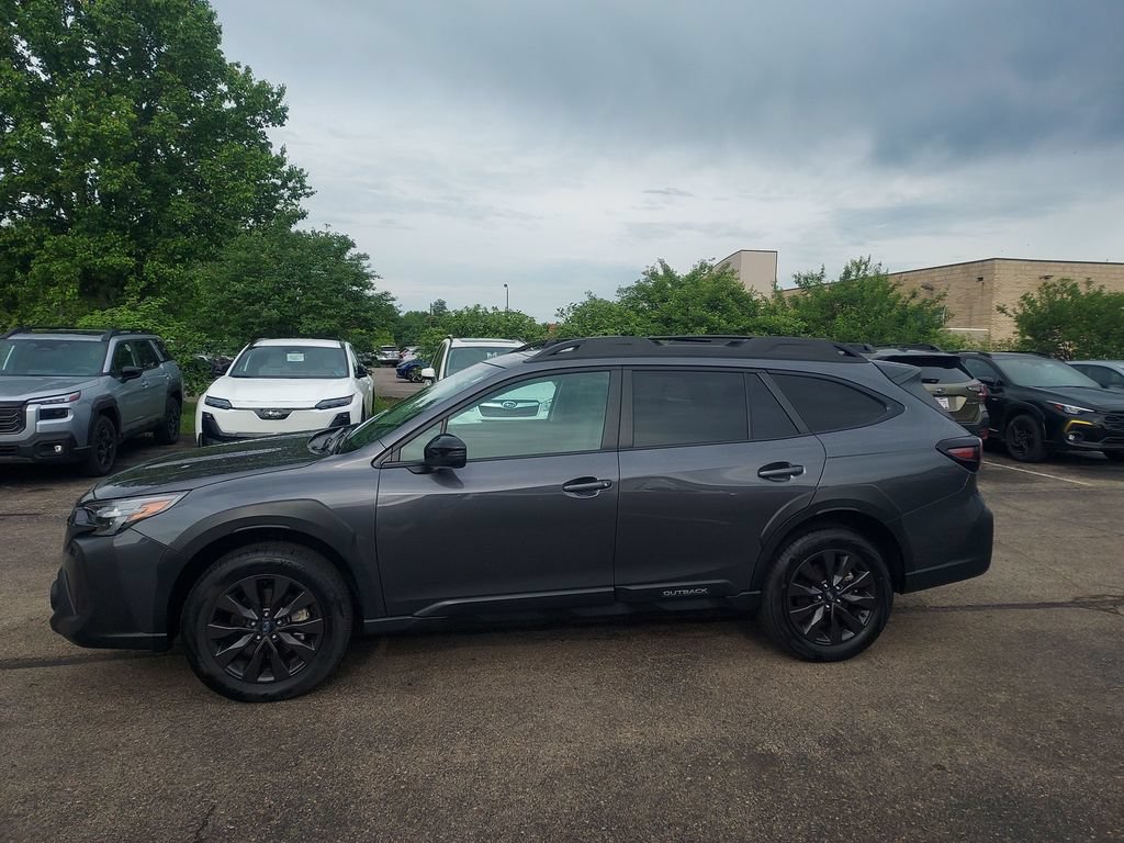 Certified 2025 Subaru Outback Onyx Edition AWD/4WD image 5