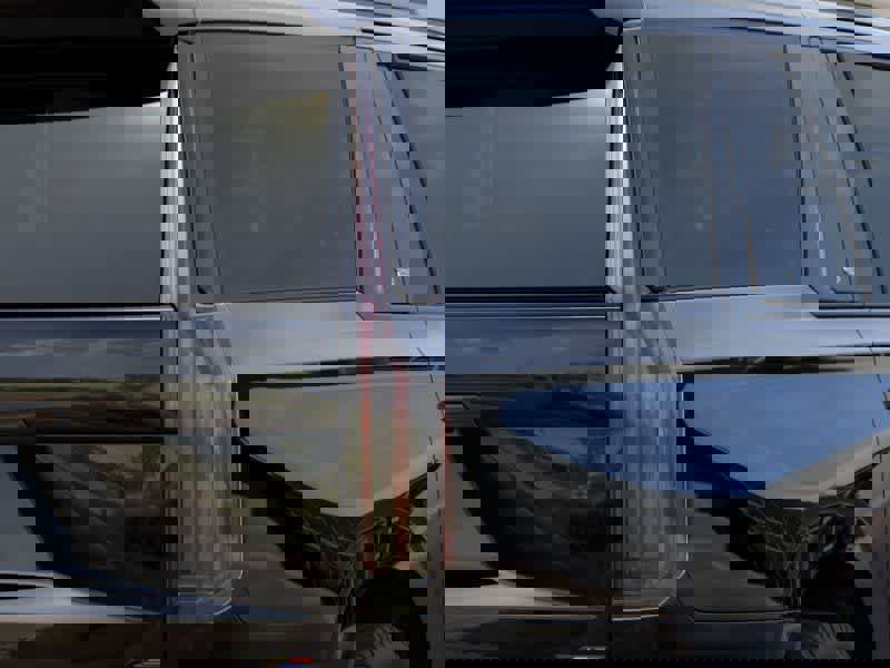 New 2026 Cadillac Escalade ESV V image 11