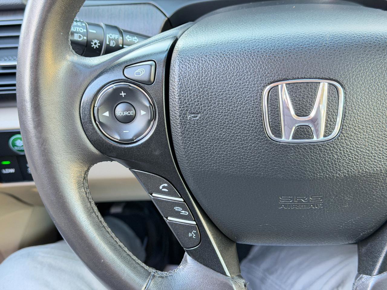 Used 2013 Honda Accord EX-L image 69