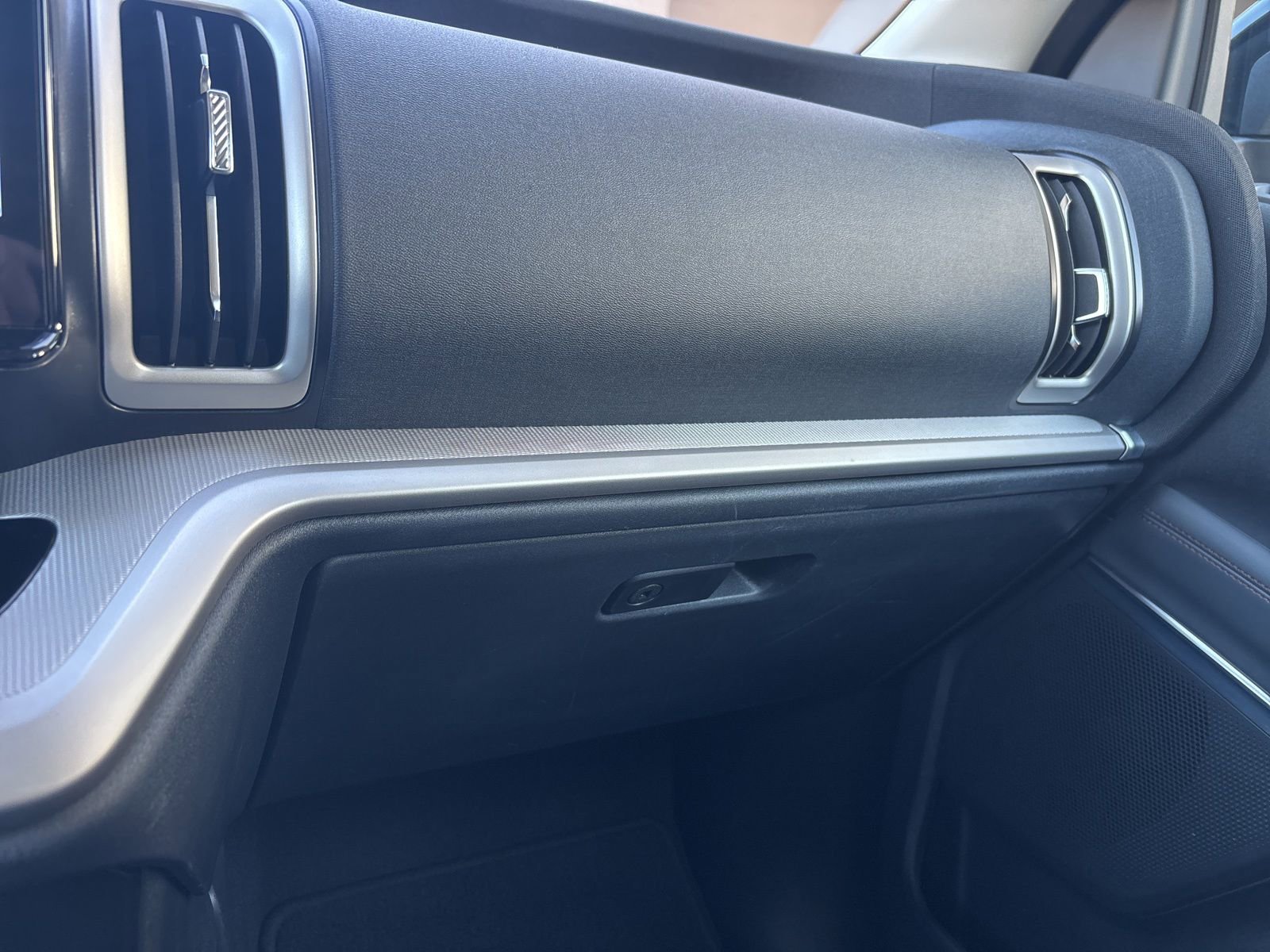 Used 2025 Ford Expedition Max Active image 36