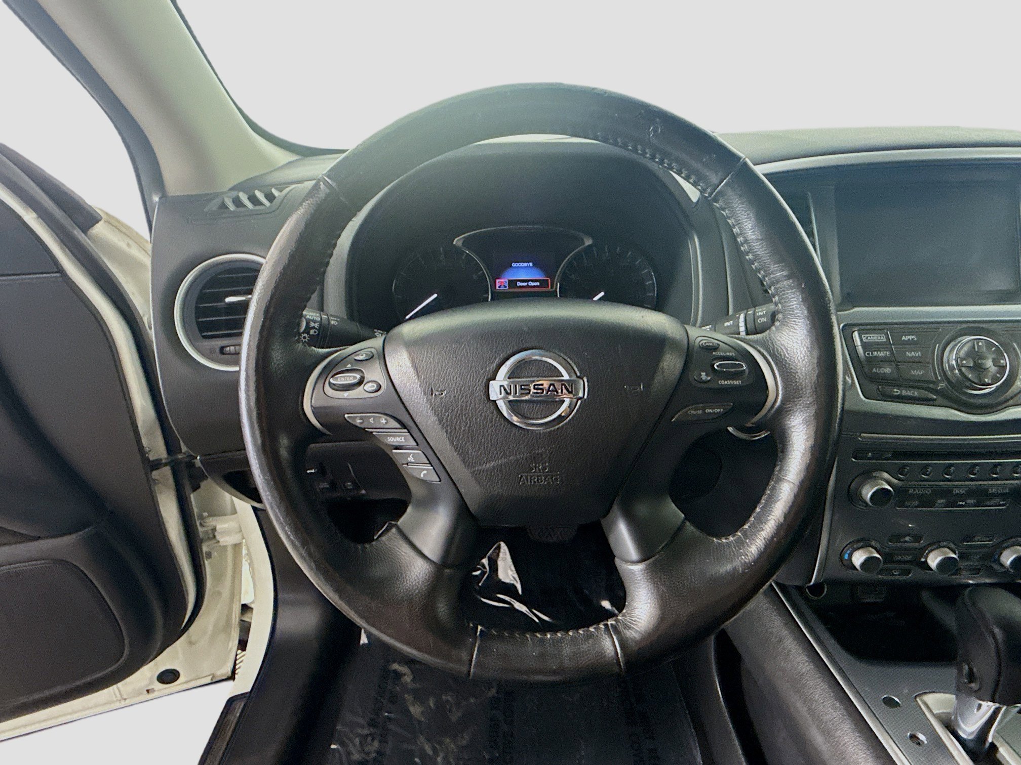 Used 2019 Nissan Pathfinder SL FWD image 13