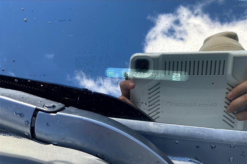 Used 2022 Chevrolet Colorado LT w/ Safety Package image 31