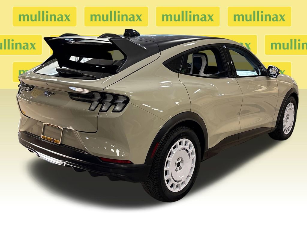 Certified 2025 Ford Mustang Mach-E GT image 4