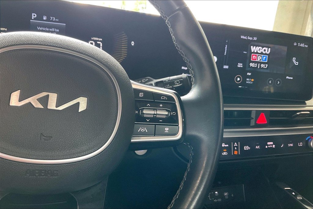 Used 2024 Kia Sorento S FWD image 9