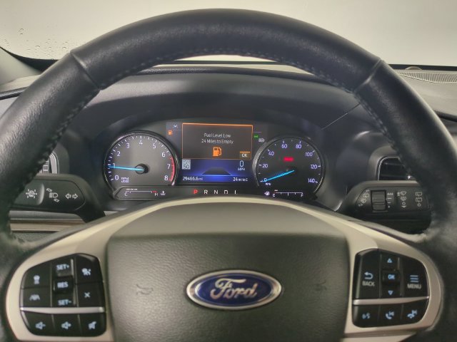 Used 2022 Ford Explorer Limited w/ Equipment Group 301A RWD image 37