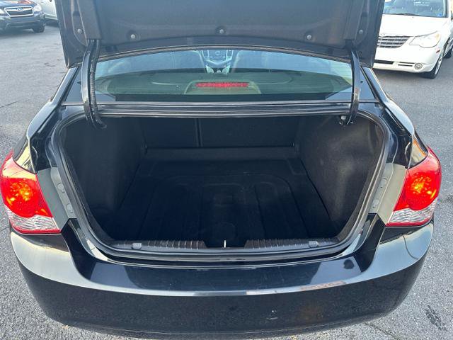Used 2014 Chevrolet Cruze LTZ w/ Sun, Sound and Sport Package FWD image 14