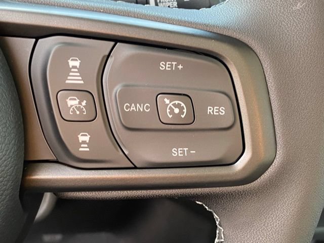 New 2026 Jeep Gladiator Sport AWD/4WD image 17