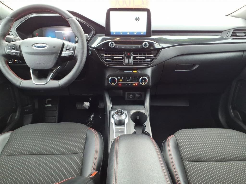 Used 2025 Ford Escape ST-Line Select image 39