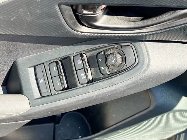 Used 2024 Subaru Crosstrek 2.0i Premium image 10