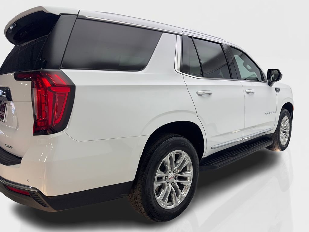 Used 2024 GMC Yukon SLT image 13