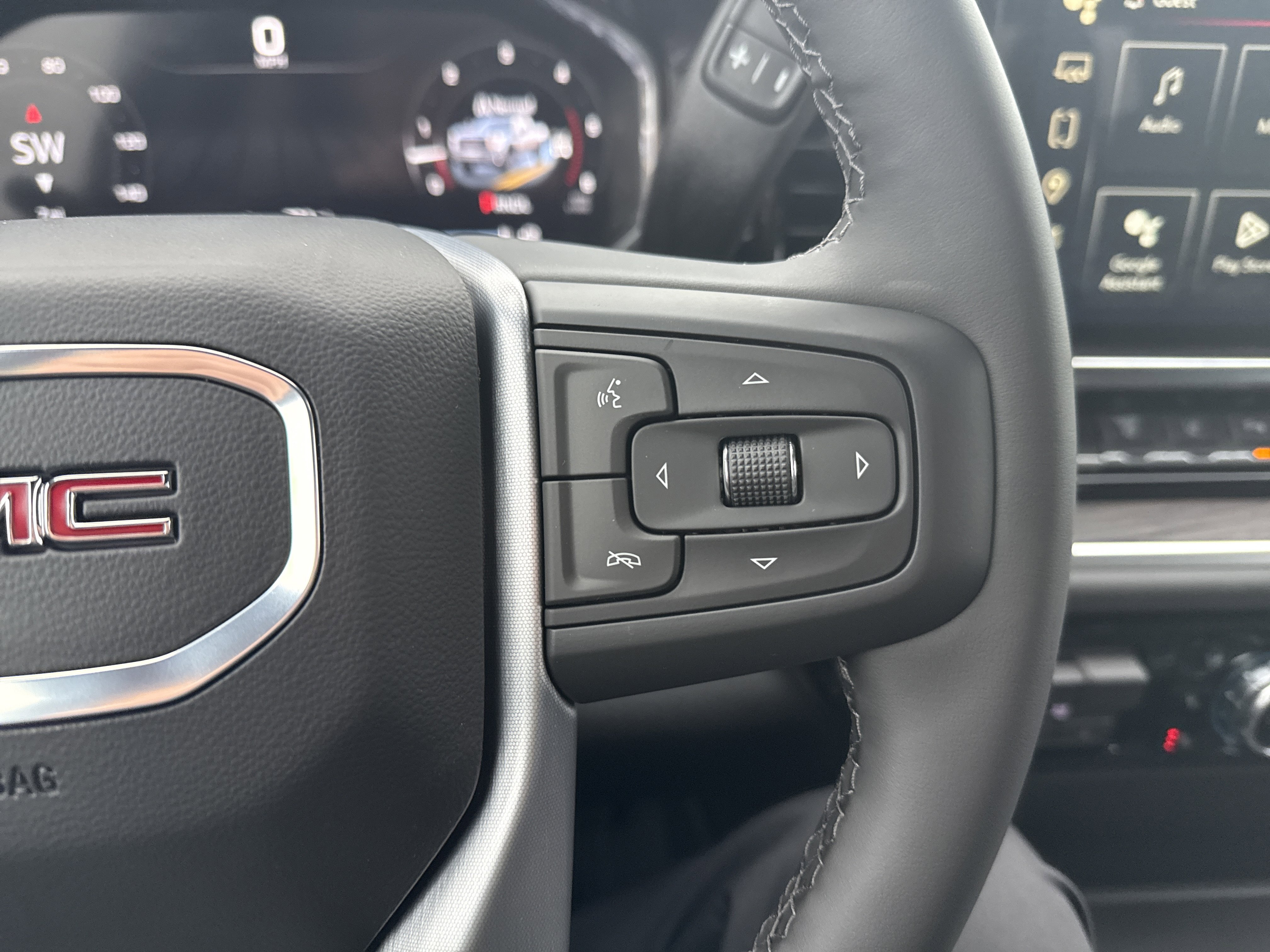 New 2026 GMC Sierra 2500 SLT w/ SLT Convenience Package image 19