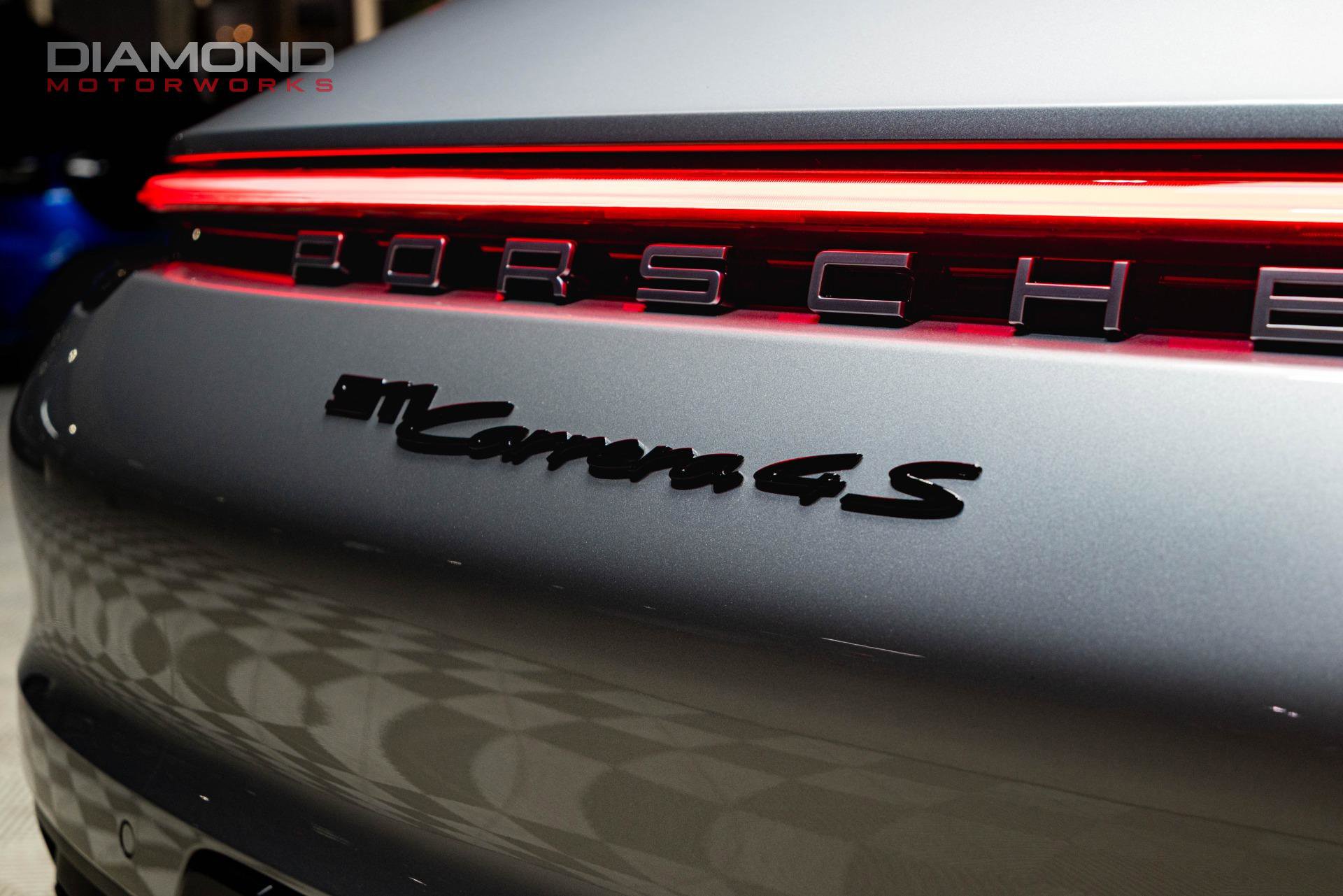 Used 2023 Porsche 911 Carrera 4S image 5