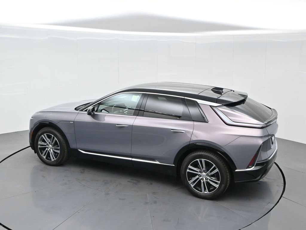 Used 2025 Cadillac Lyriq Luxury image 62