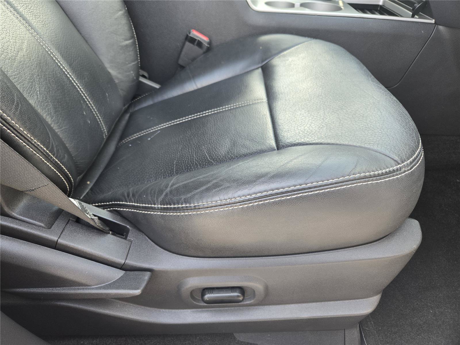 Used 2010 Ford Edge Limited AWD/4WD image 21