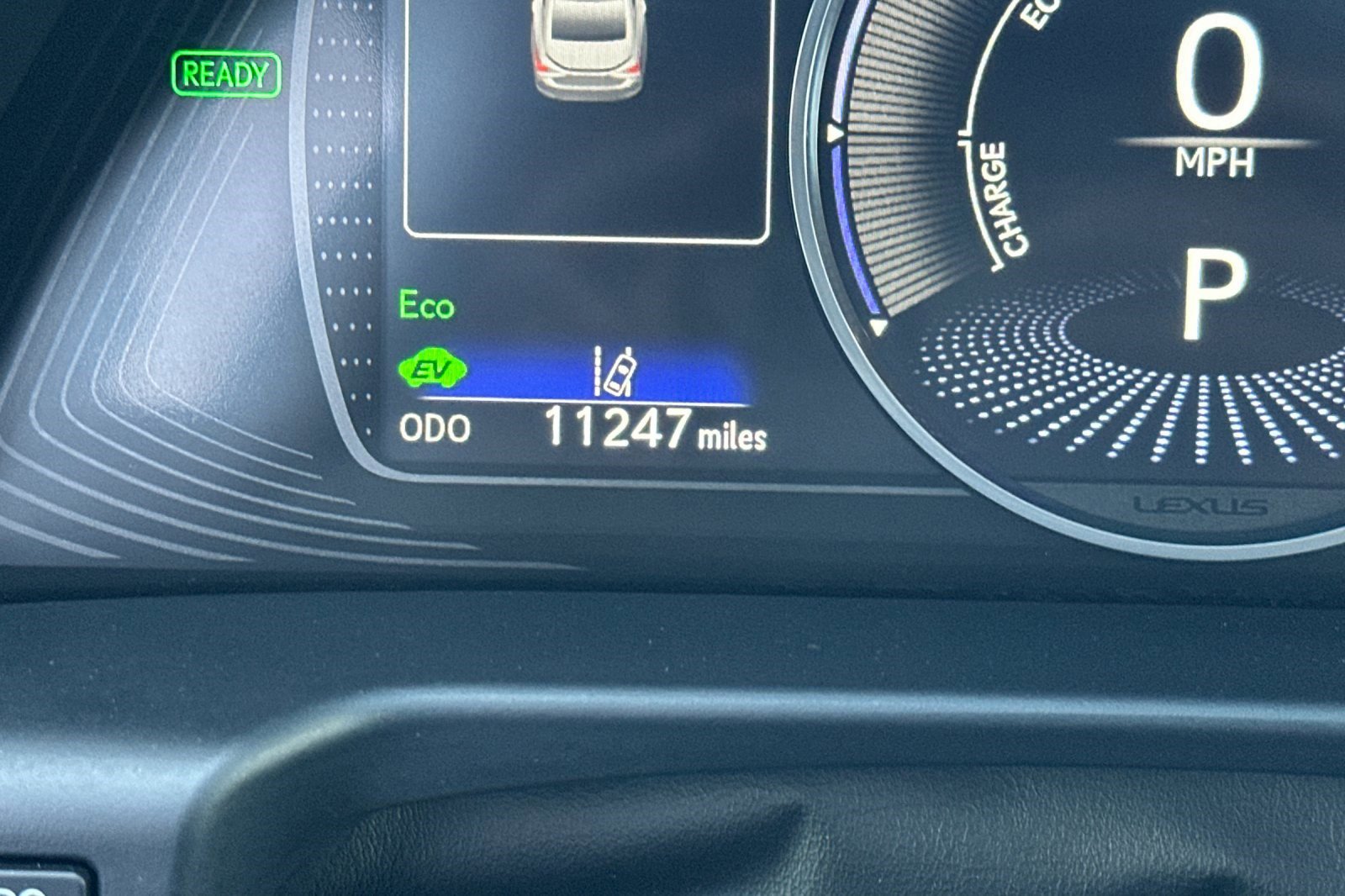 Certified 2025 Lexus ES 300h w/ Premium Package image 34