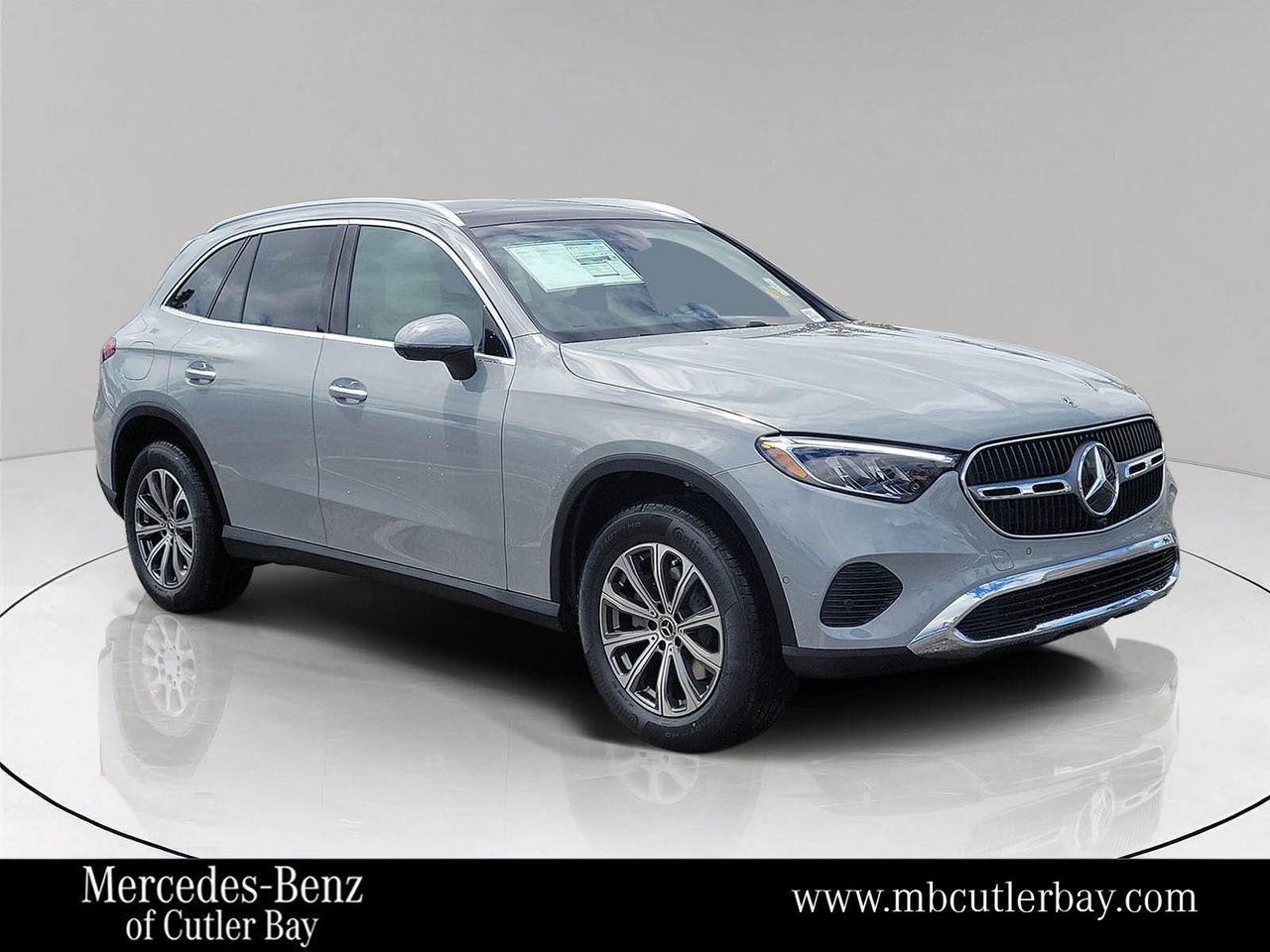New 2026 Mercedes-Benz GLC 300 image 1