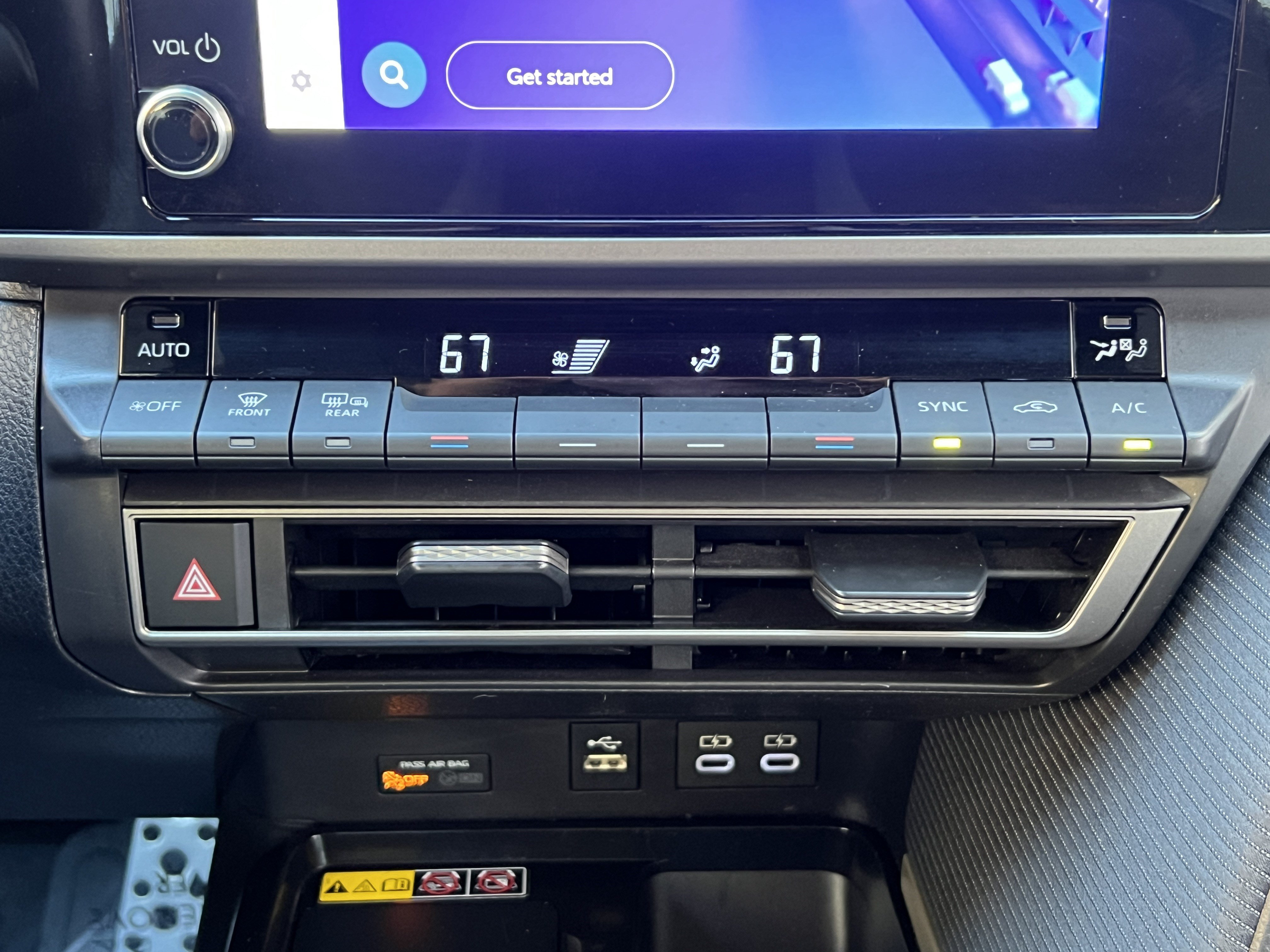 Used 2025 Toyota Camry SE FWD image 28