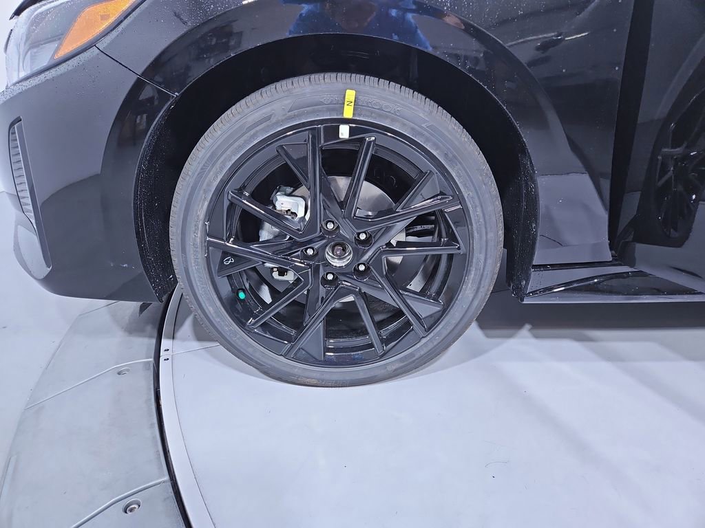 New 2025 Nissan Sentra SR w/ Midnight Edition image 26