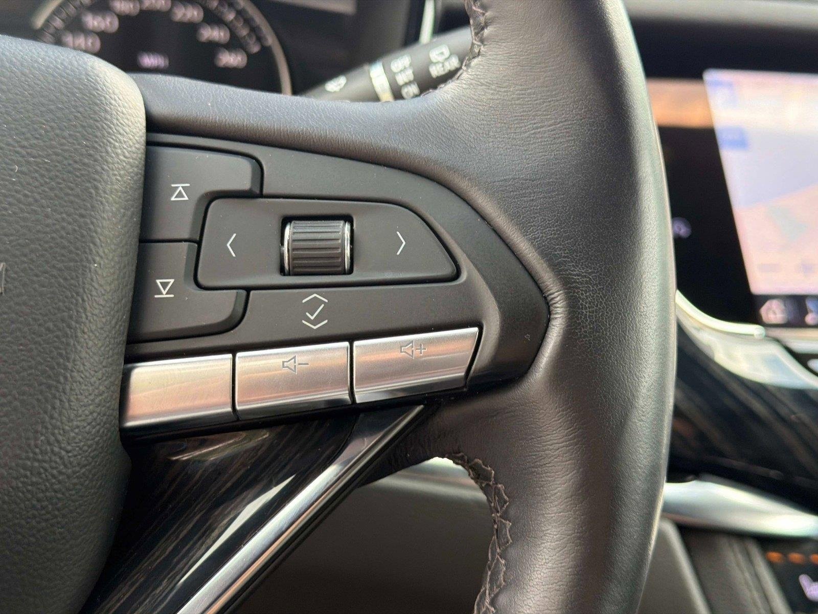 Used 2024 Cadillac XT6 Premium Luxury AWD/4WD image 44