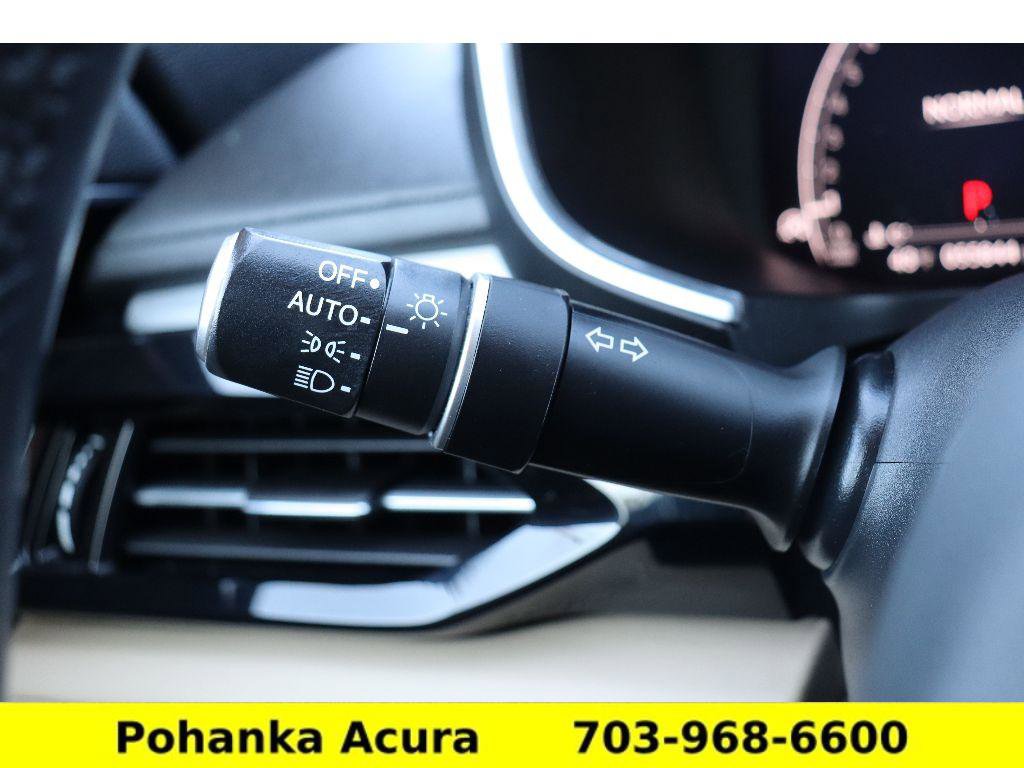 Used 2023 Acura MDX SH-AWD w/ Technology Package image 12