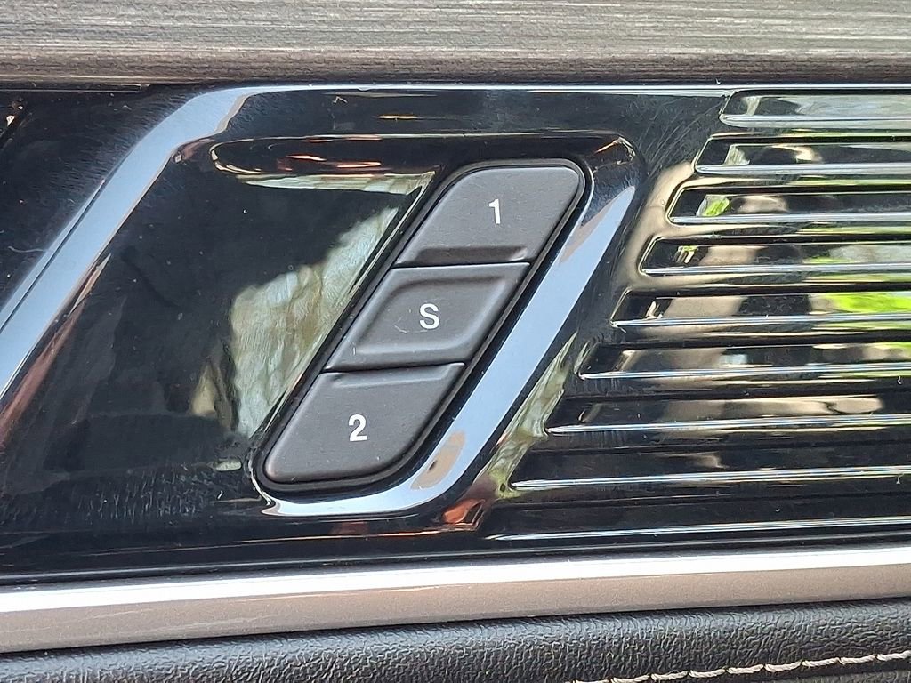 Used 2024 Jeep Wagoneer Series II image 28