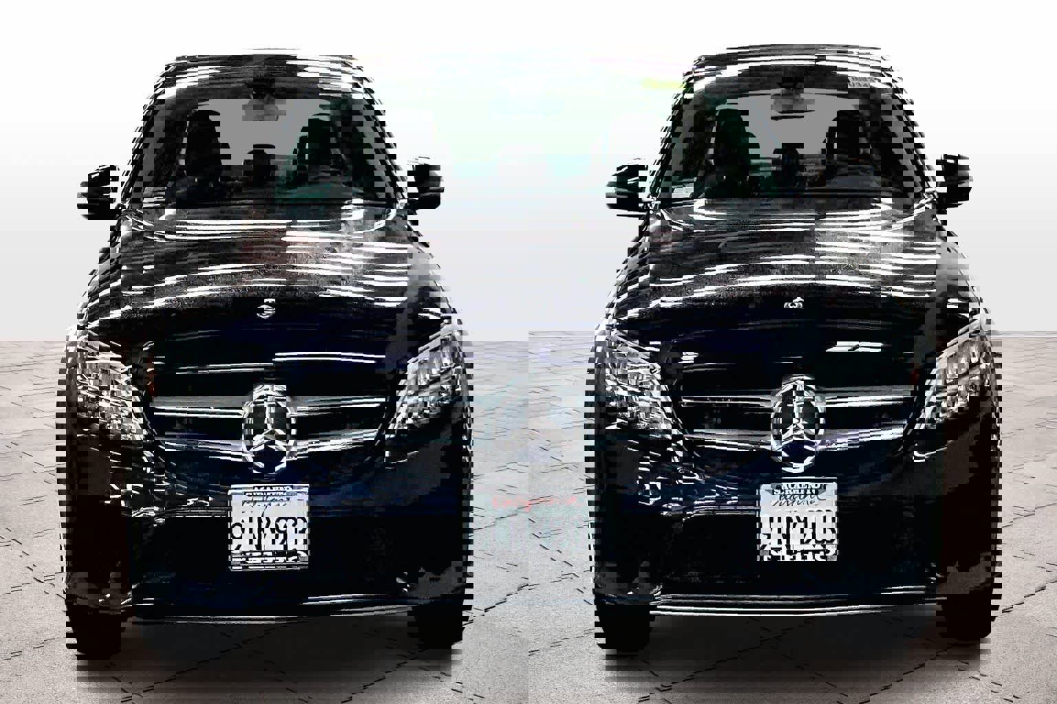 Used 2020 Mercedes-Benz C 300 4MATIC Sedan image 3