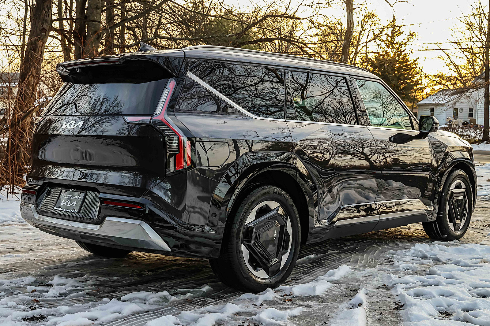 Certified 2024 Kia EV9 Land image 6