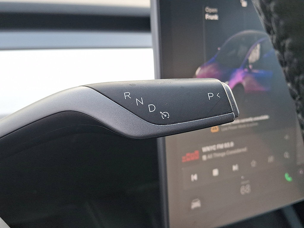 Used 2022 Tesla Model Y Performance AWD/4WD image 18