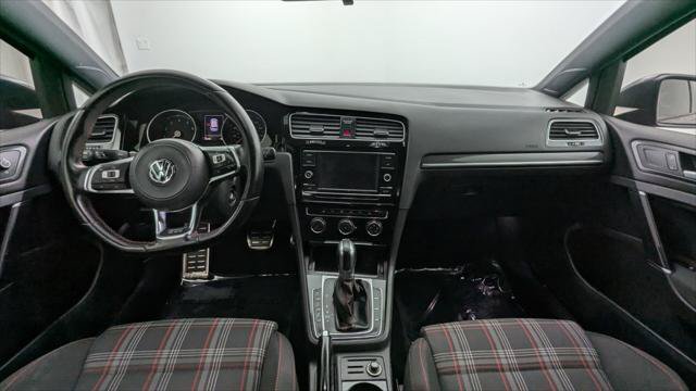 Used 2018 Volkswagen GTI S FWD image 24