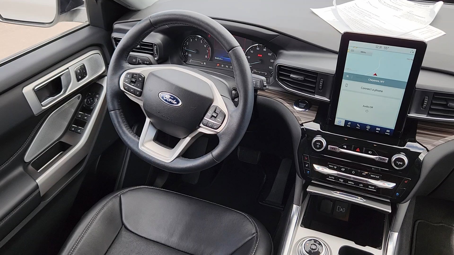 Used 2023 Ford Explorer Limited w/ Limited Technology Package image 5