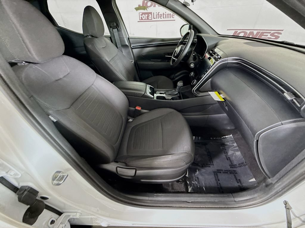 Certified 2022 Hyundai Santa Cruz SE w/ Cargo Package FWD image 29