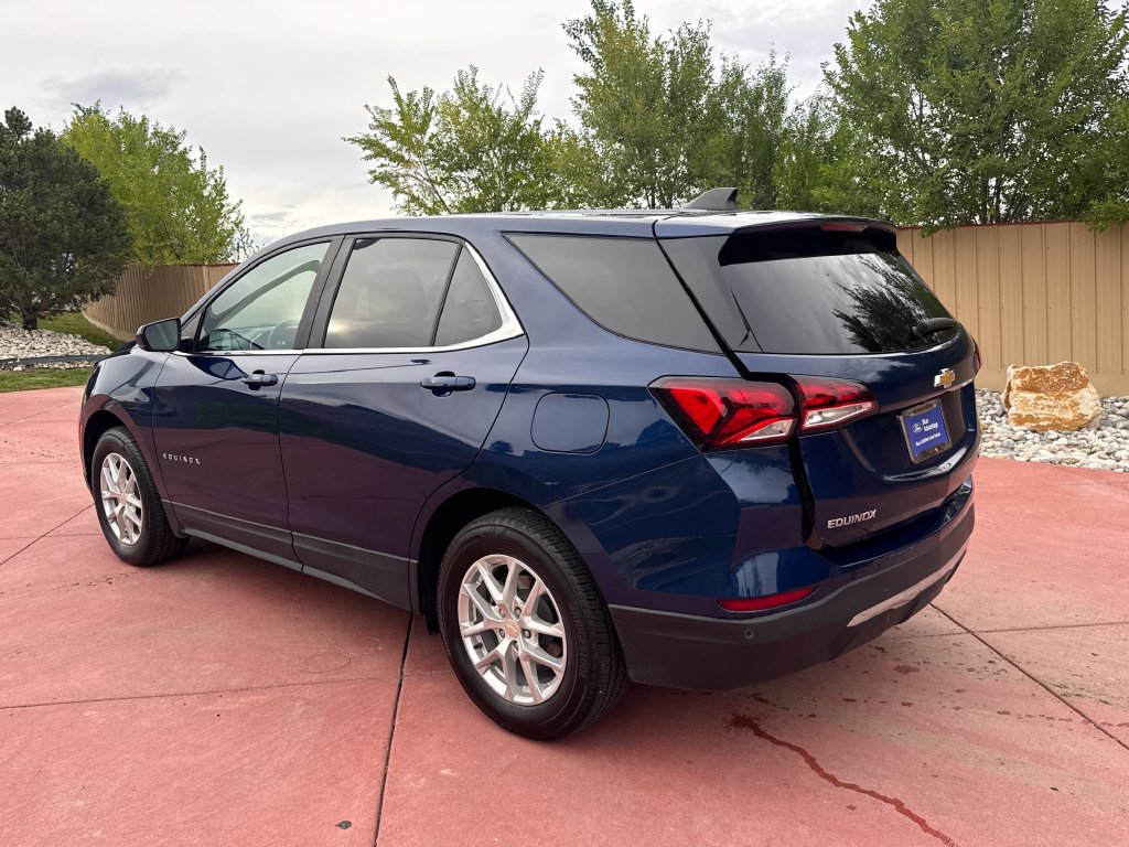 Used 2022 Chevrolet Equinox LT AWD/4WD image 6