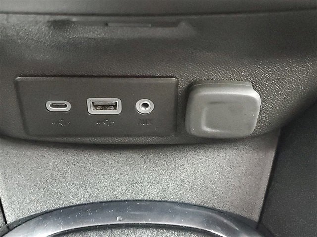 Used 2024 Chevrolet Malibu LT image 28