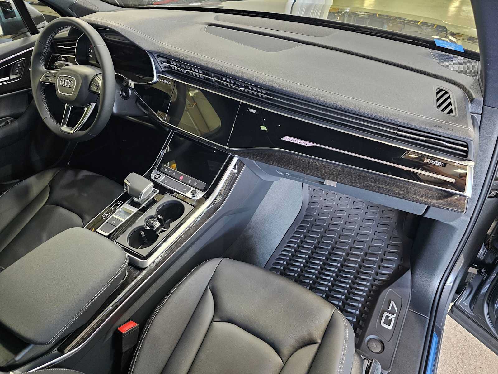 New 2026 Audi Q7 2.0T Premium AWD/4WD image 11