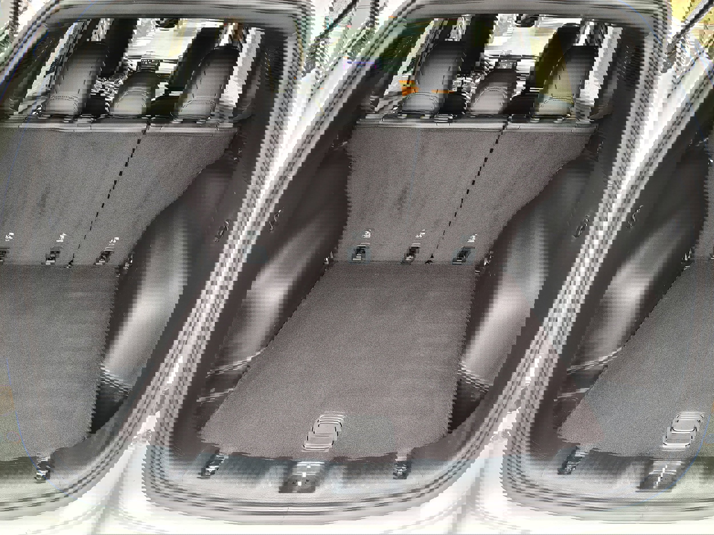 Certified 2024 Jeep Compass Limited image 11