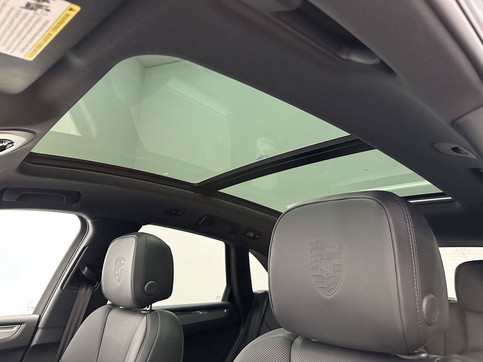 New 2026 Porsche Macan AWD/4WD image 21