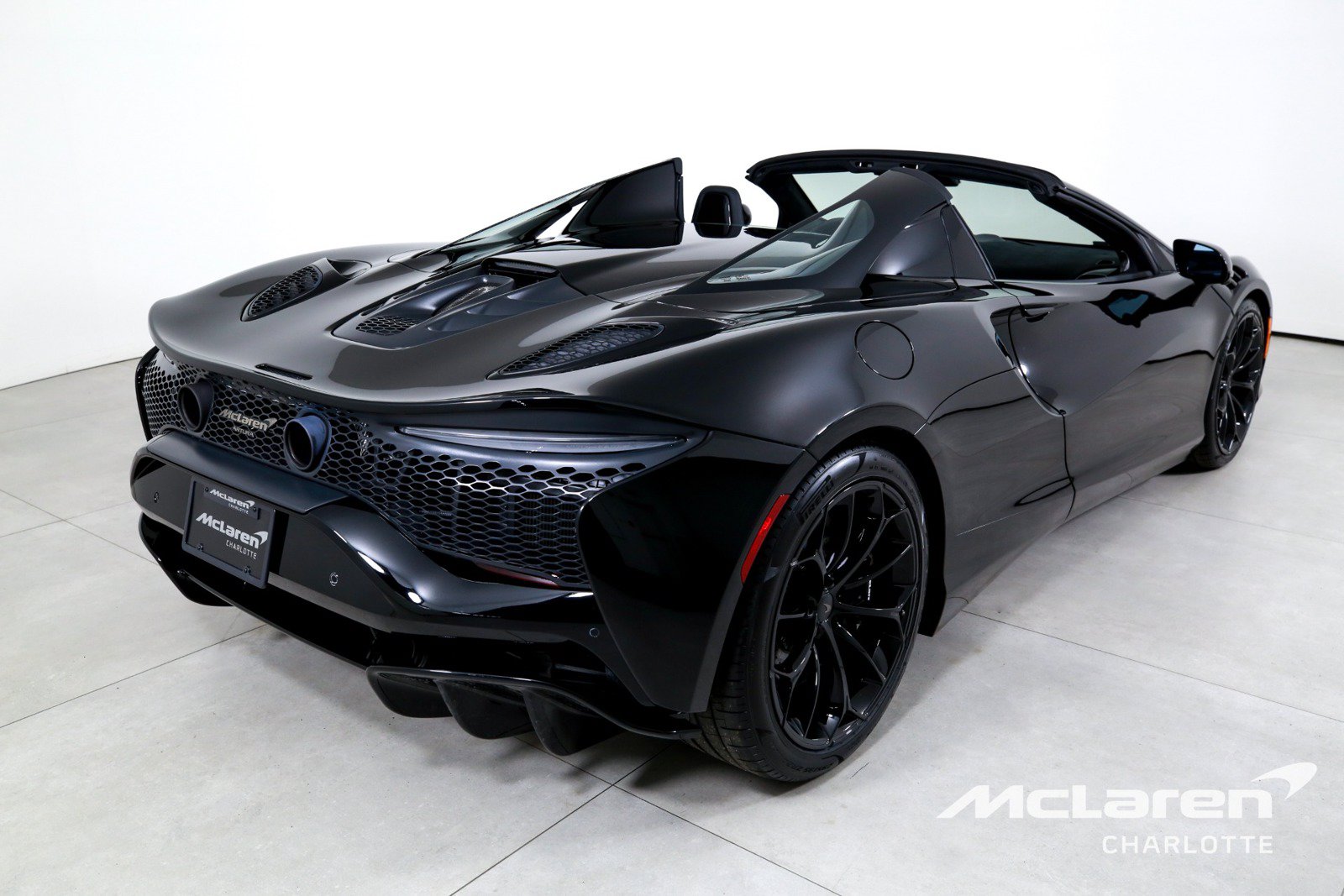 New 2026 McLaren Artura Spider RWD image 10