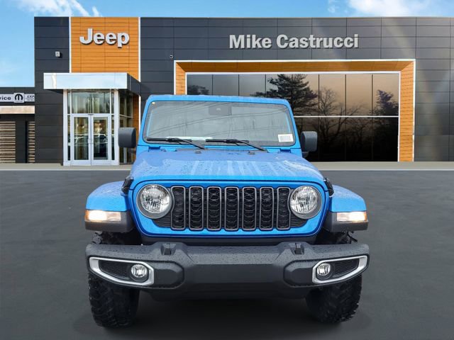 New 2025 Jeep Gladiator Sport image 2