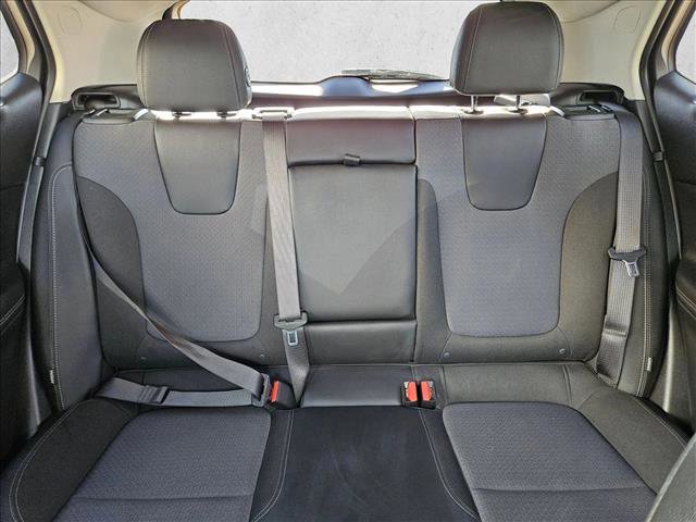 Certified 2022 Buick Encore GX Select w/ Sport Touring Package image 17