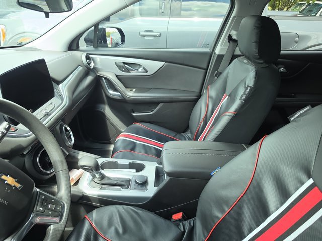 Used 2024 Chevrolet Blazer LT FWD image 13