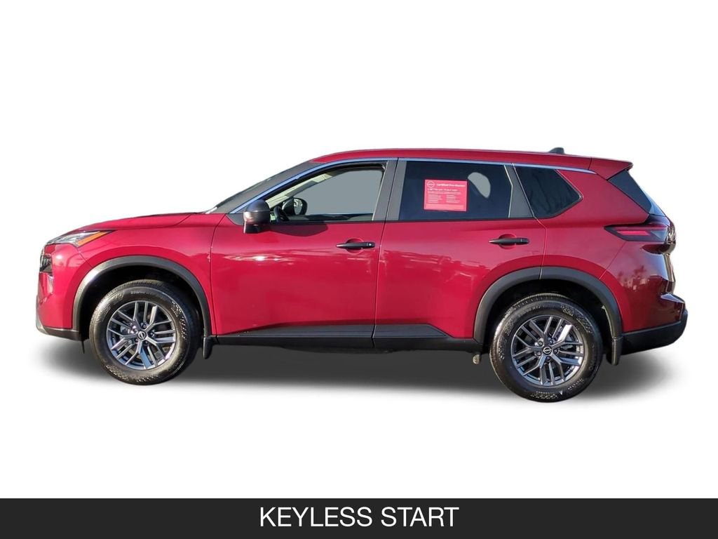 Certified 2025 Nissan Rogue S AWD/4WD image 5