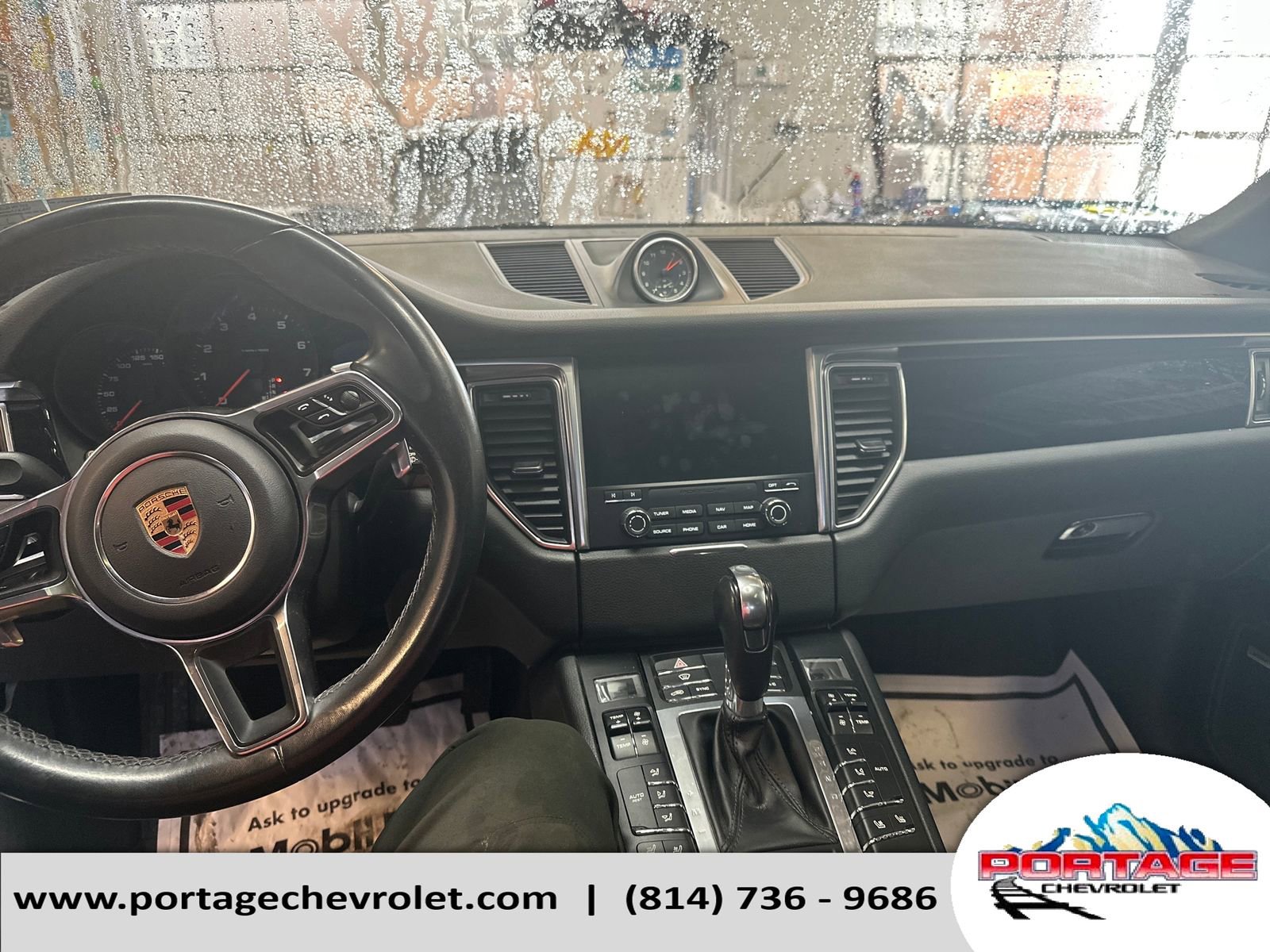 Used 2018 Porsche Macan image 14