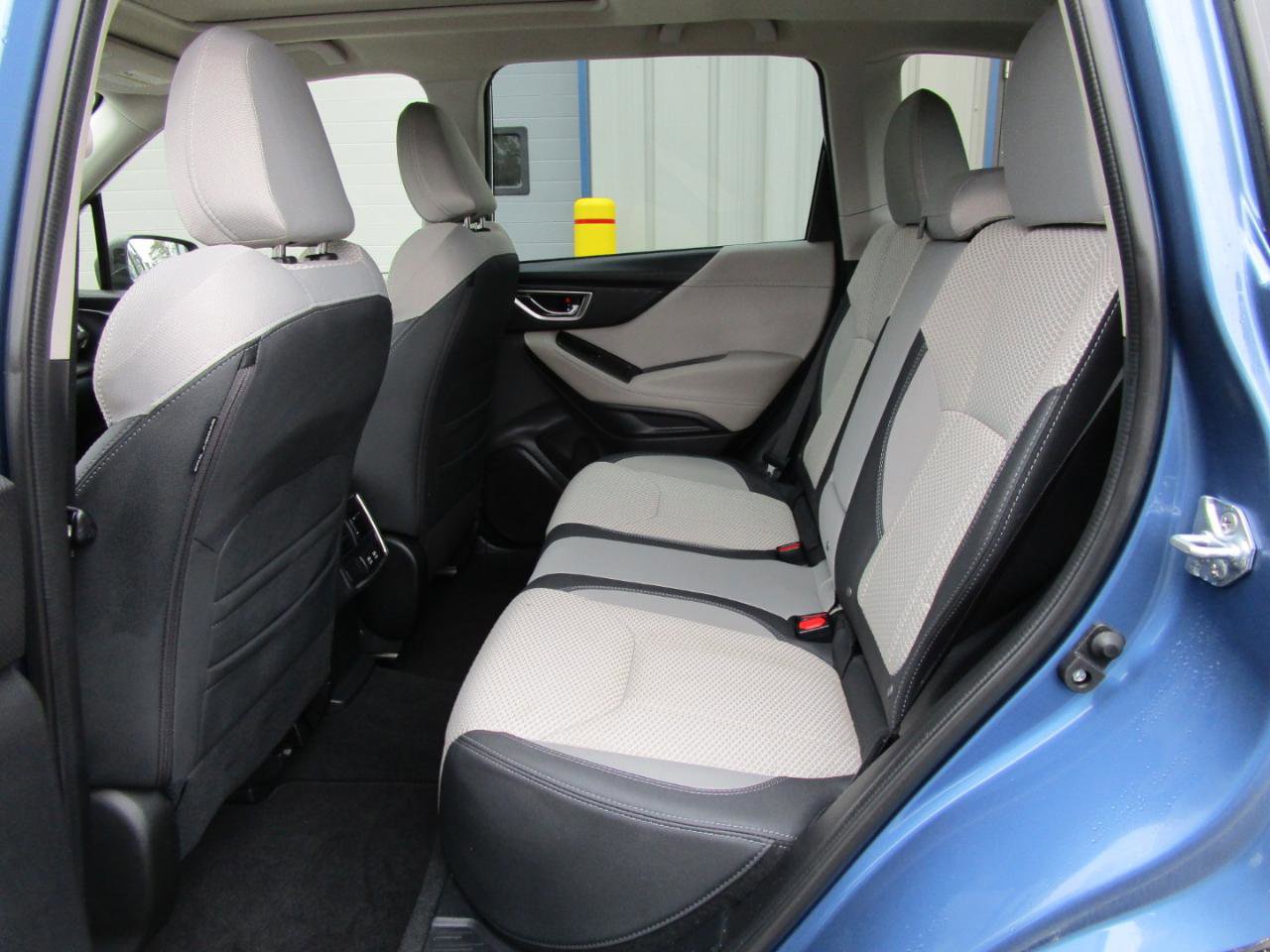 Used 2023 Subaru Forester Premium image 12