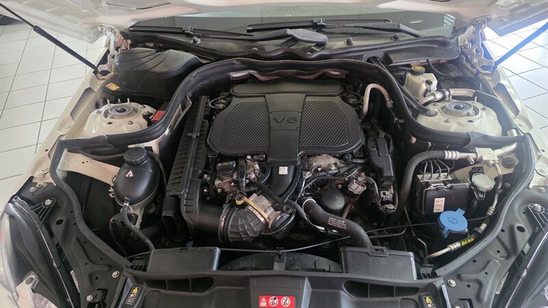 Used 2012 Mercedes-Benz E 350 4MATIC Sedan image 32