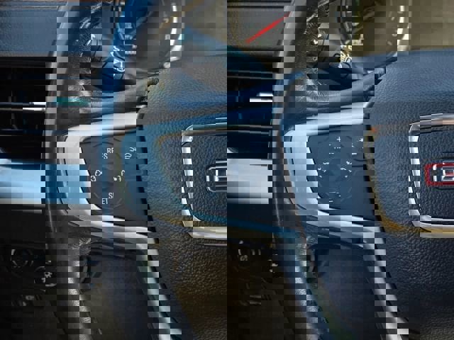 Used 2020 GMC Terrain SLT image 22