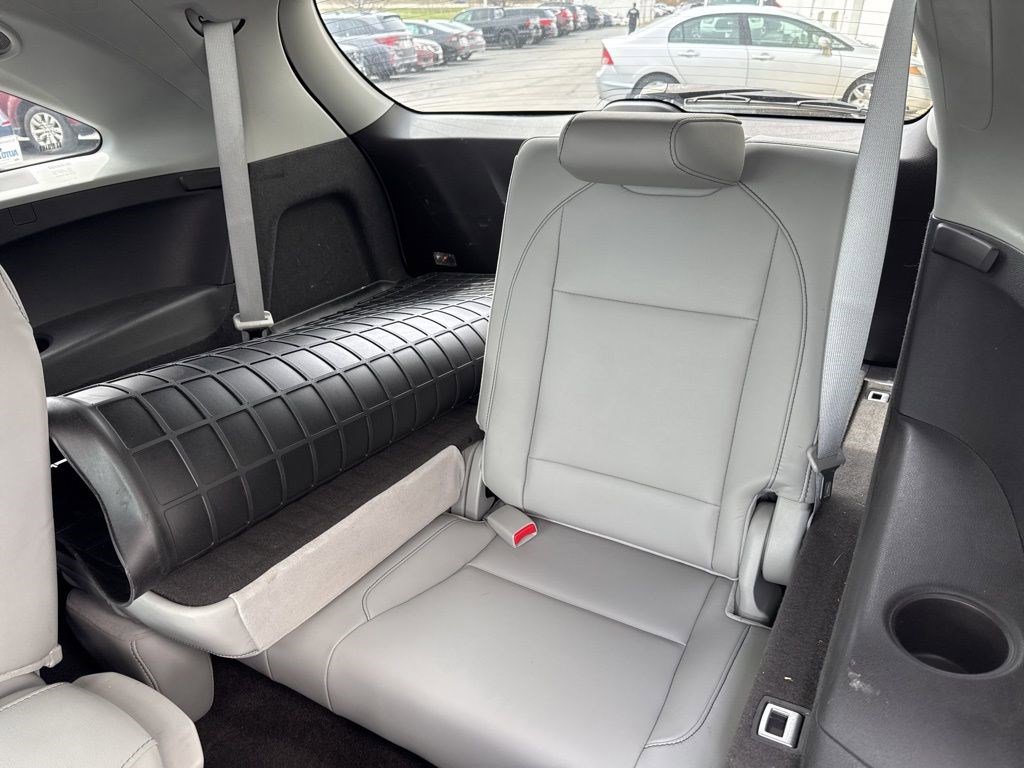 Used 2017 Acura MDX SH-AWD w/ Advance Package image 9