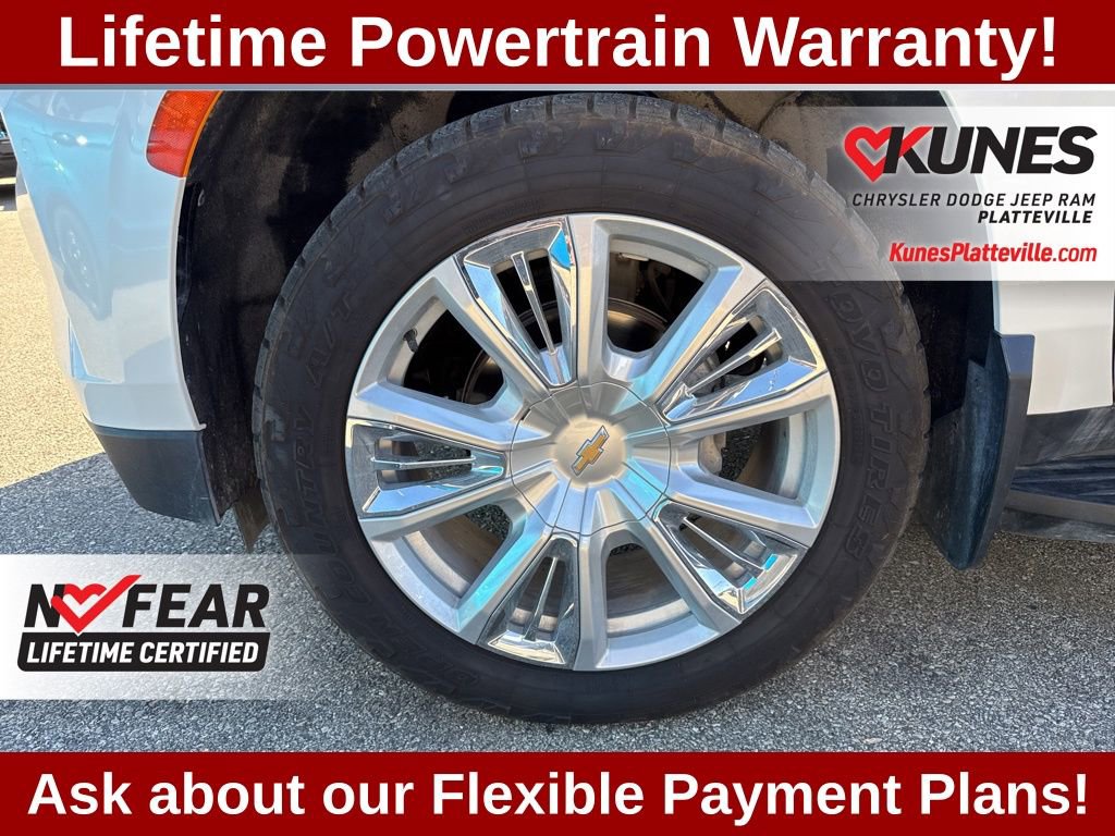 Used 2024 Chevrolet Suburban High Country w/ Max Trailering Package image 17