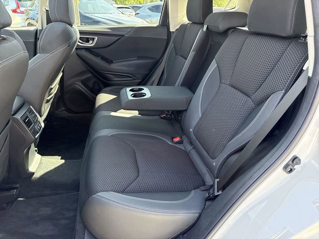 Used 2020 Subaru Forester Premium AWD/4WD image 23
